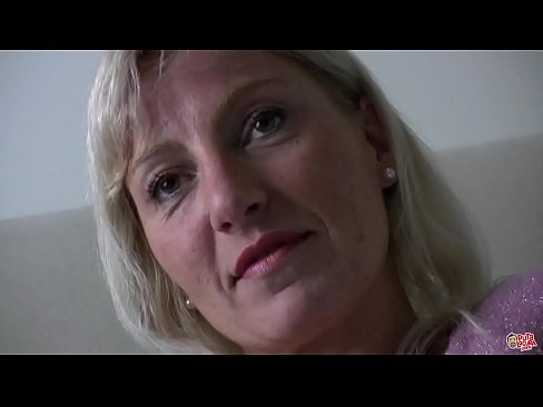 ❤️ האמא שכולנו דפקנו... גברת, תתנהגי! ❤️ סרטון סקס ב-iw.pornio.xyz ❌
